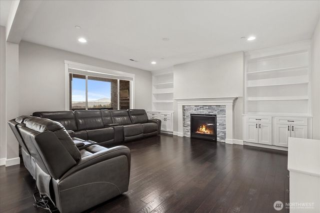 20219 146th Street E, Bonney Lake, WA 98391