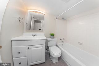 416 M ST NW #B, Washington, DC 20001