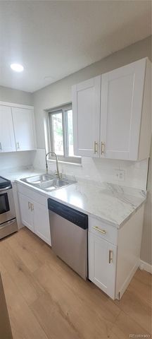 2700 S Holly Street 206, Denver, CO 80222