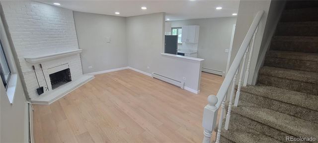 2700 S Holly Street 206, Denver, CO 80222