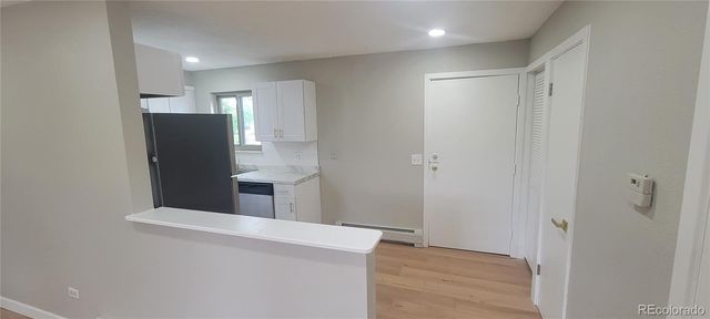 2700 S Holly Street 206, Denver, CO 80222