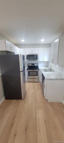 2700 S Holly Street 206, Denver, CO 80222