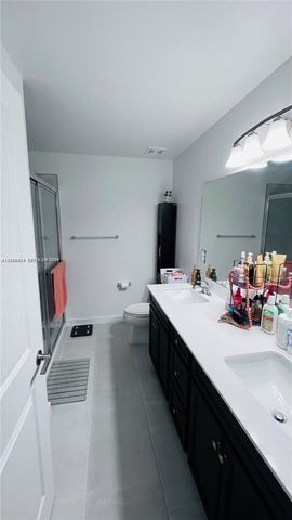 1065 NW 4 TER 1065, Florida City, FL 33034