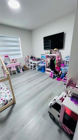 1065 NW 4 TER 1065, Florida City, FL 33034