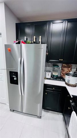 1065 NW 4 TER 1065, Florida City, FL 33034