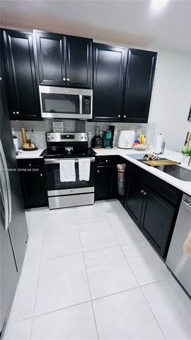 1065 NW 4 TER 1065, Florida City, FL 33034