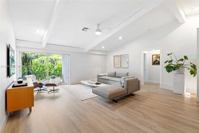 2090 Borealis Way, Weston, FL 33327