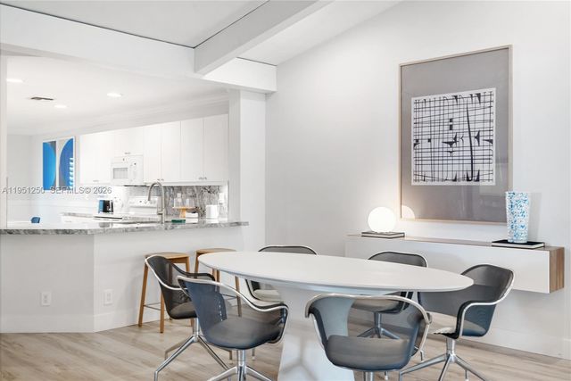 2090 Borealis Way, Weston, FL 33327