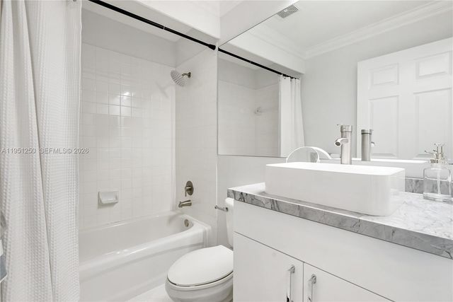 2090 Borealis Way, Weston, FL 33327