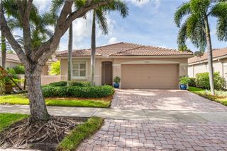 2090 Borealis Way, Weston, FL 33327