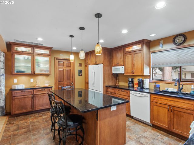 415 Nw 117TH St, Vancouver, WA 98685