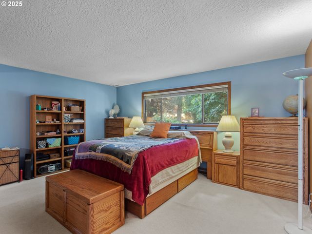 415 Nw 117TH St, Vancouver, WA 98685