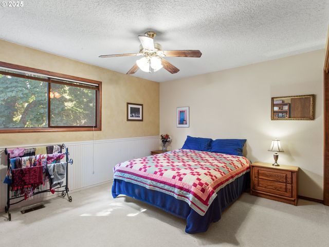 415 Nw 117TH St, Vancouver, WA 98685