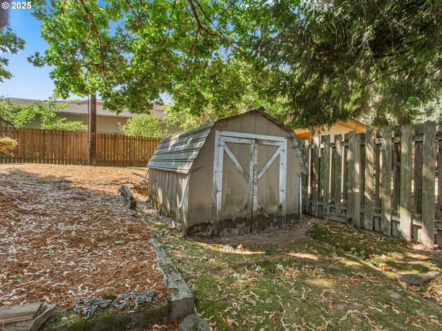 415 Nw 117TH St, Vancouver, WA 98685