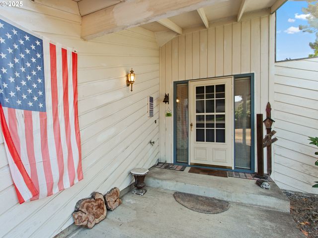 415 Nw 117TH St, Vancouver, WA 98685