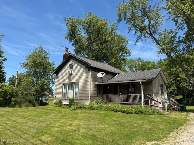 12479 Old State, Huntsburg, OH 44046