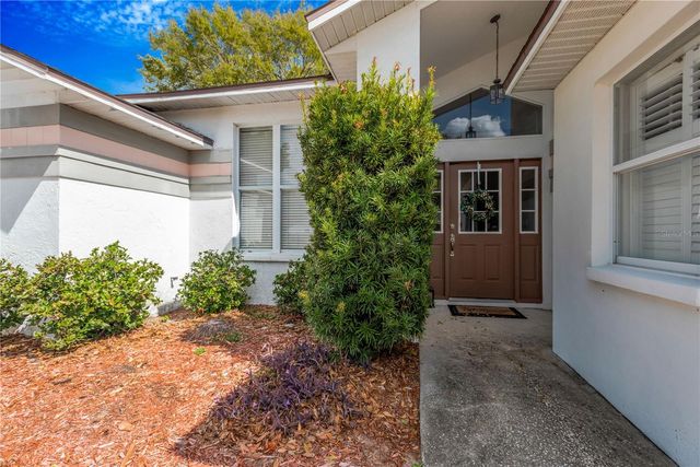 2626 CRESTFIELD DRIVE, Valrico, FL 33596