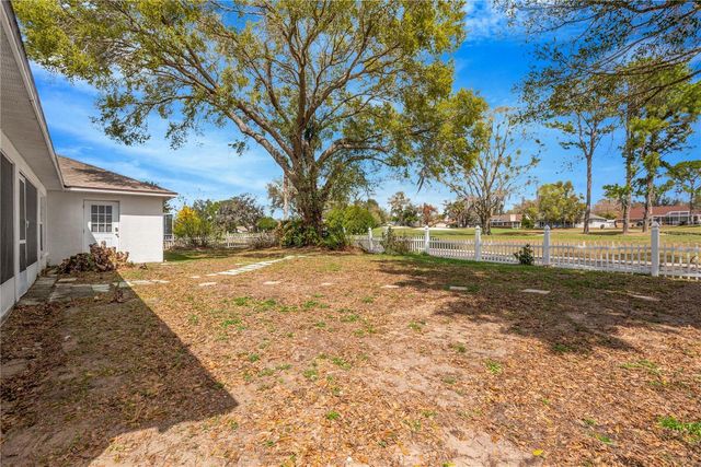 2626 CRESTFIELD DRIVE, Valrico, FL 33596