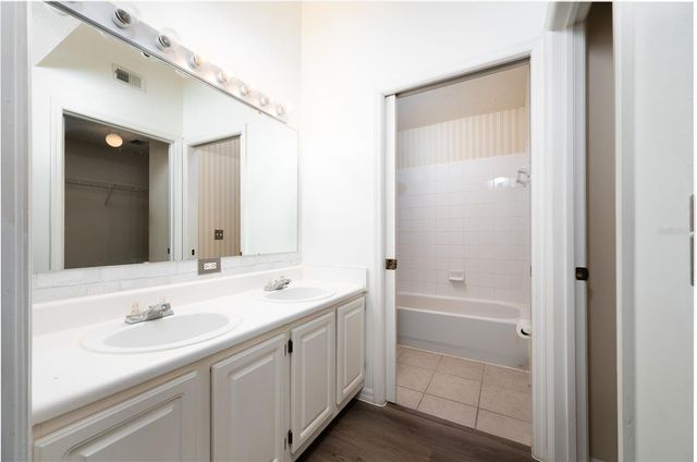 10000 SW 52ND AVENUE 188, Gainesville, FL 32608