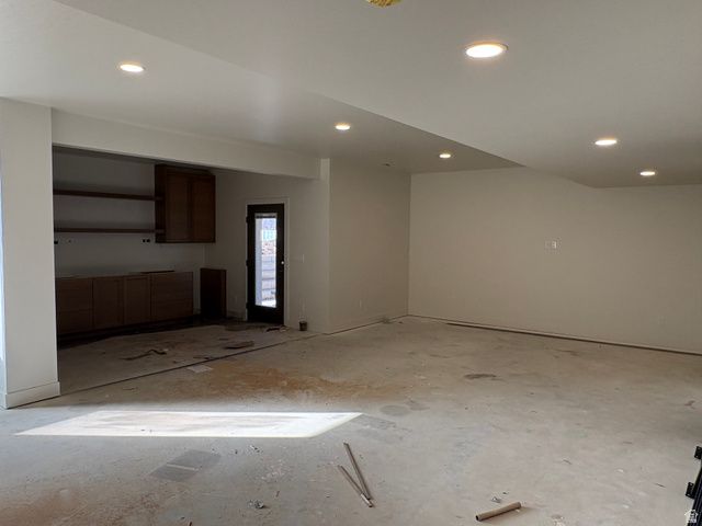 538 S 1400 W, Farmington, UT 84025