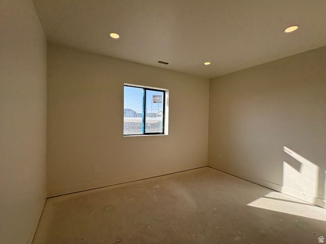 538 S 1400 W, Farmington, UT 84025