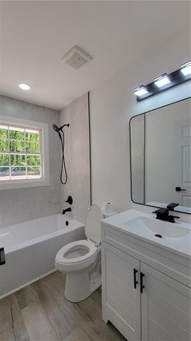 5686 Woodland Drive, Acworth, GA 30102