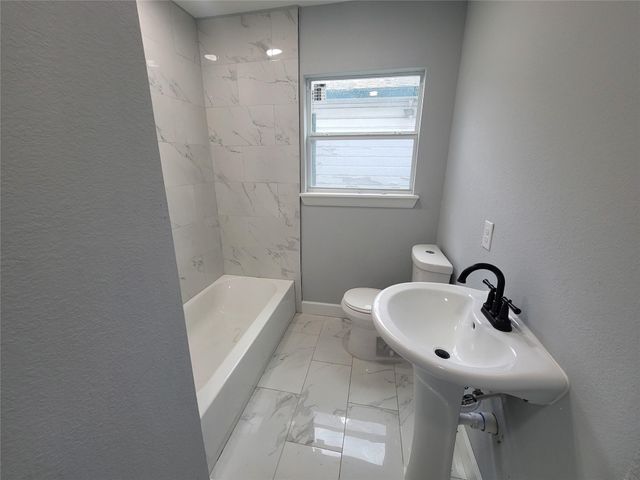 4859 Bellnole Drive, Houston, TX 77017