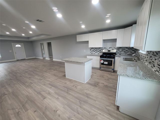4859 Bellnole Drive, Houston, TX 77017