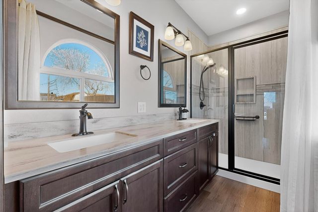 7217 Donet Court NE, Rio Rancho, NM 87144