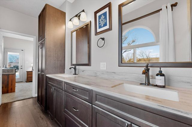 7217 Donet Court NE, Rio Rancho, NM 87144