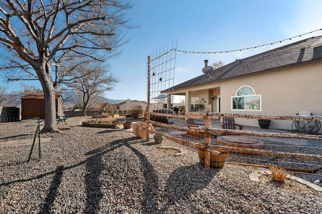 7217 Donet Court NE, Rio Rancho, NM 87144