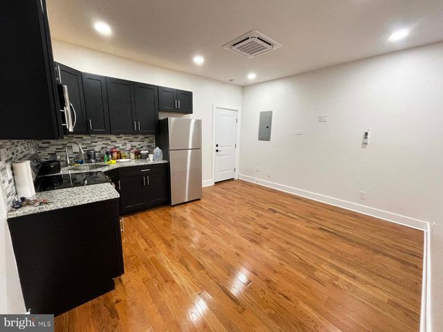 309 S 60TH ST, Philadelphia, PA 19143