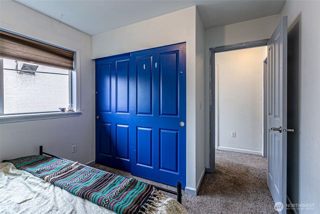 106 2nd Street NE, Yelm, WA 98597