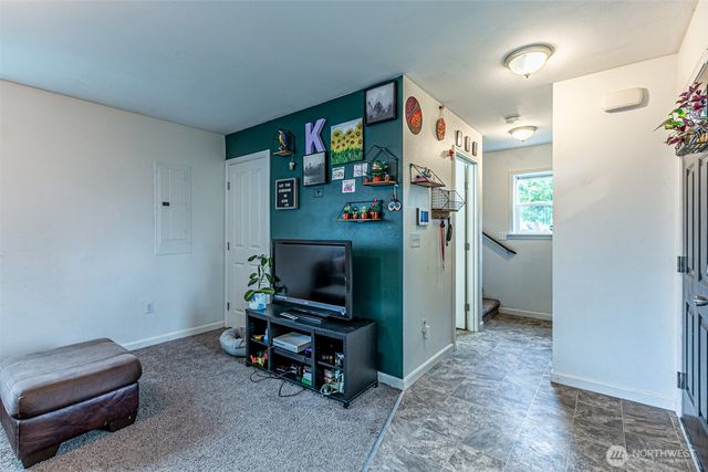 106 2nd Street NE, Yelm, WA 98597