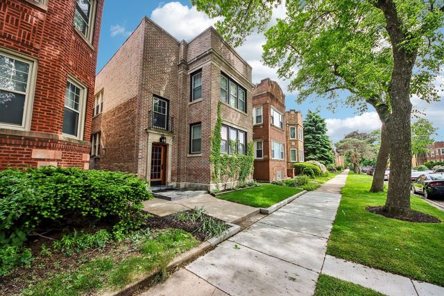 5643 N Campbell Avenue, Chicago, IL 60659