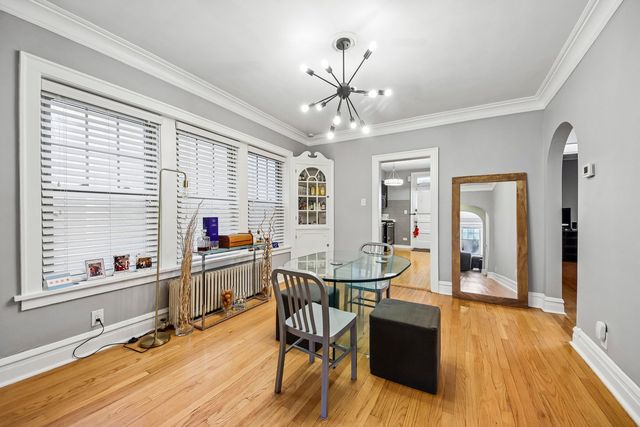 5643 N Campbell Avenue, Chicago, IL 60659