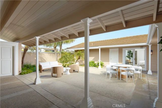 2821 Ebbtide Road, Corona Del Mar, CA 92625