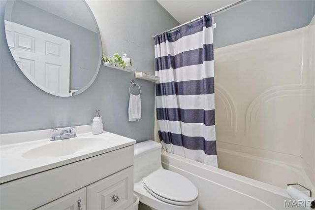 3869 Crystal Wood Drive, Arnold, MO 63010