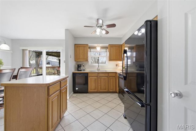 3869 Crystal Wood Drive, Arnold, MO 63010