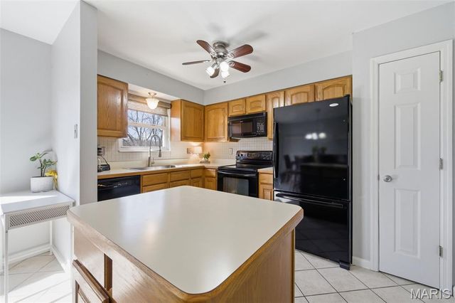 3869 Crystal Wood Drive, Arnold, MO 63010