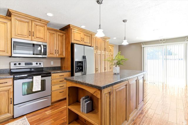 1856 E 5775 S, South Ogden, UT 84403
