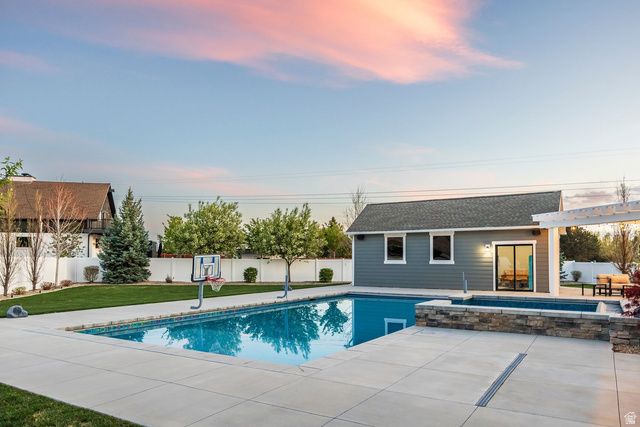 4739 W SNOWFLAKE DR, Highland, UT 84003