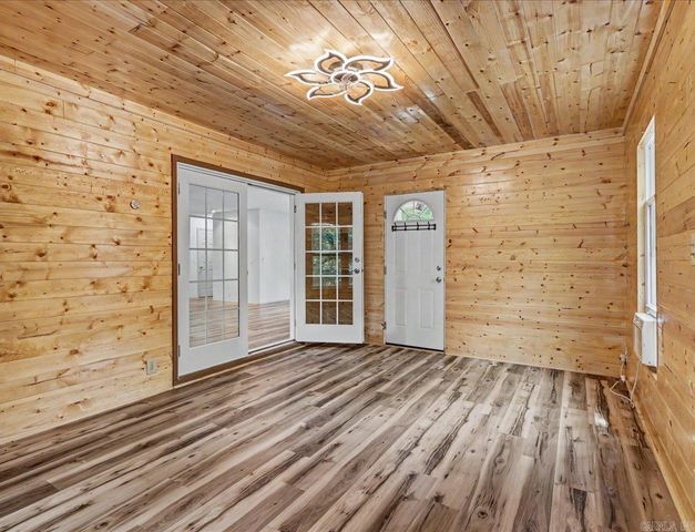 27 Murcia Way, Hot Springs, AR 71909