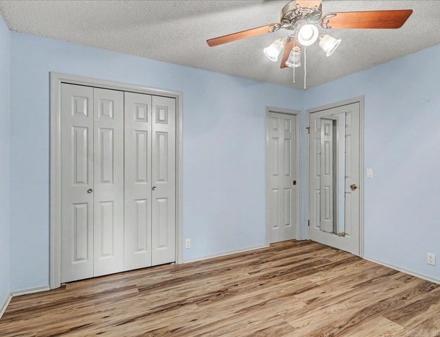 27 Murcia Way, Hot Springs, AR 71909