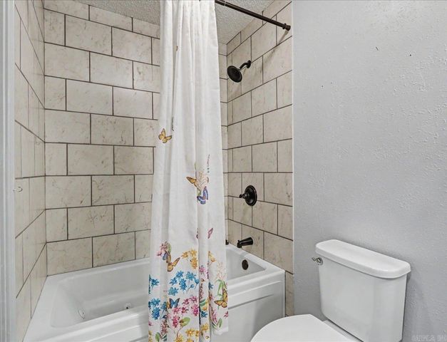 27 Murcia Way, Hot Springs, AR 71909
