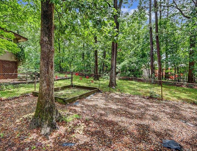 27 Murcia Way, Hot Springs, AR 71909