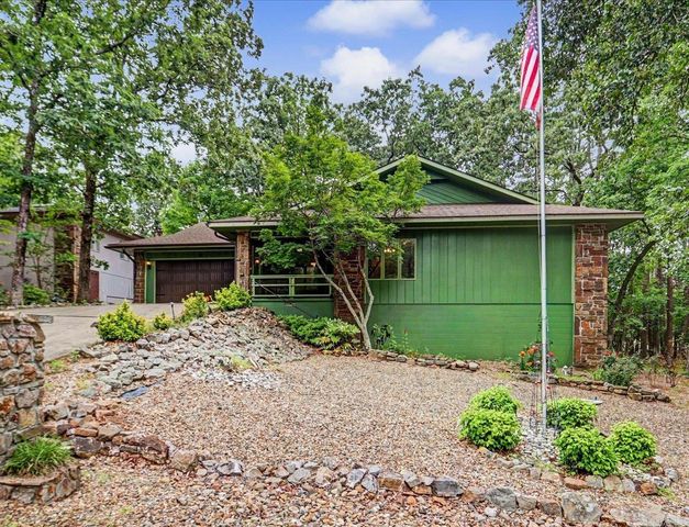 27 Murcia Way, Hot Springs, AR 71909