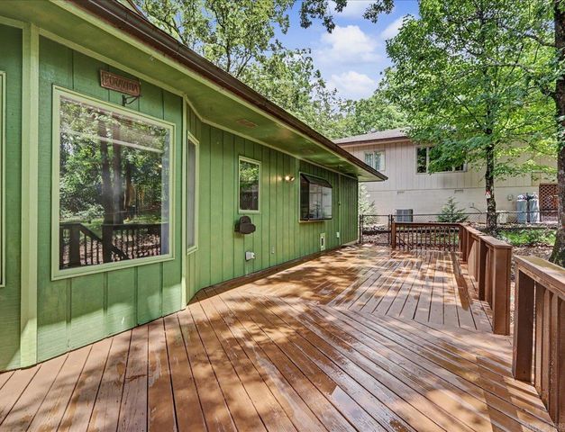27 Murcia Way, Hot Springs, AR 71909