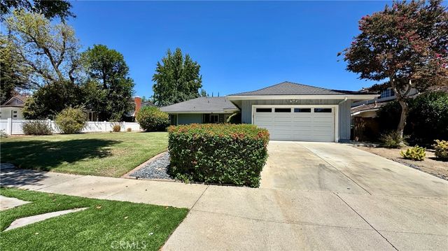 10848 Sylvia Avenue, Porter Ranch, CA 91326