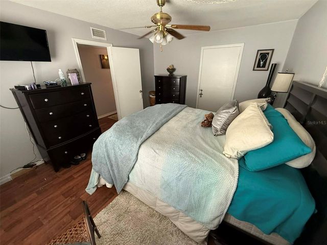 6960 SUNSET DRIVE S 2B, South Pasadena, FL 33707